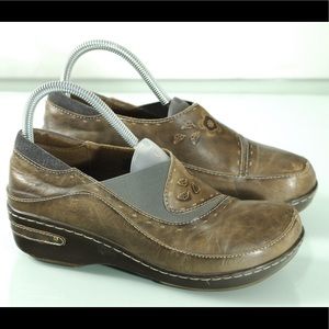 Spring Step SIze 40 US 9 Womans Burbank Gray Beige Brown Leather Clog.